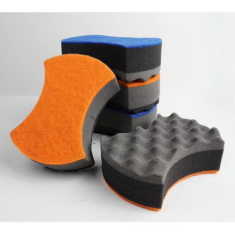 How does Face Round Makeup Remover Tools Natural Wood Pulp Sponge gently cleanse sensitive skin?